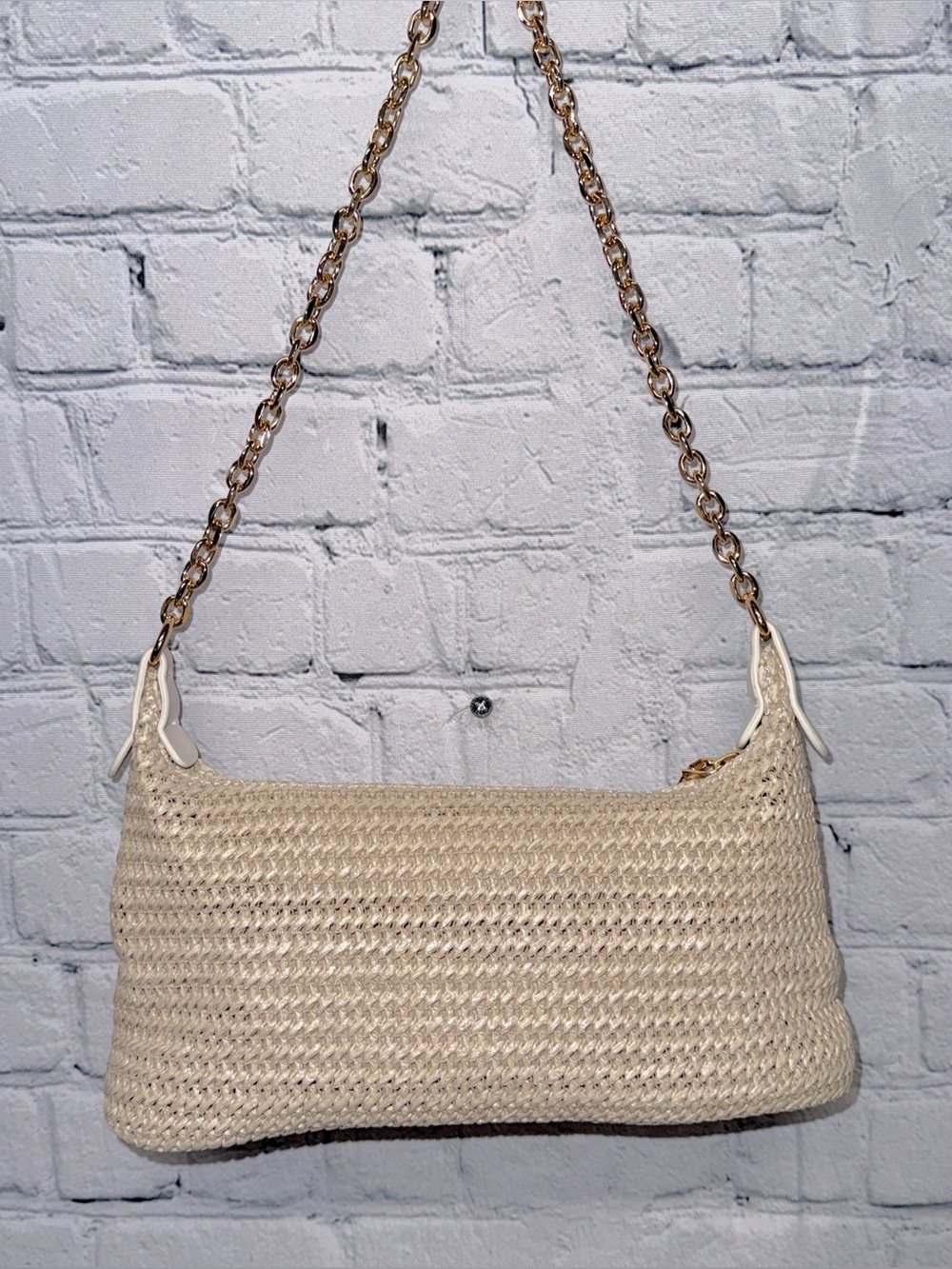 NEW! Straw Shoulder Bag - Picture 4 of 7